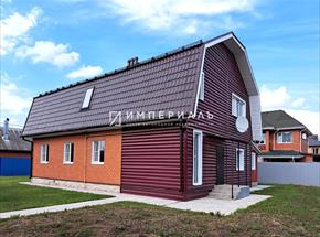  Продается 2х этажный дом в центре города Жуков, ул. Мирная д. 2, Жуковский район, Калужская область. 