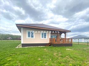 Продаётся большой каркасный дом с современным дизайном в Малоярославецком районе, деревня Костино, СНТ Трубицино. 