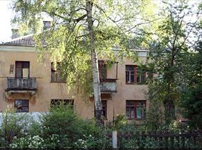 АРЕНДА 2 комнатная квартира в зеленом микрорайоне города Обнинск Пионерский проезд 32