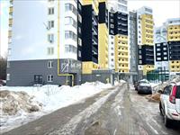 Продаётся однокомнатная квартира с лоджией (38.1 кв.м.) в Обнинске по ул. Усачева, д.21! Квартира с шикарным видом на лес на 5 этаже. 