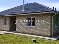 Продается авторский, уютный, одноэтажный дом высокого качества постройки, в охраняемом посёлке Лазурный берег в Калужской области Жуковского района. 