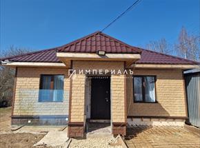 Продается одноэтажный блочный дом для круглогодичного проживания с возможностью прописки близ г. Балабаново Боровского района, СНТ Локатор. 