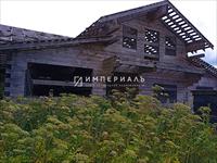 Продается новый бревенчатый дом со всеми коммуникациями в Боровском районе Калужской области, близ деревни Комлево, коттеджный поселок Тихие дали. 