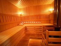 ЭКСКЛЮЗИВНОЕ ПРЕДЛОЖЕНИЕ!!! Продаётся меблированный дом с отдельно стоящим банным комплексом, с центральными коммуникациями на ухоженном участке в деревне Митинка Малоярославецкого района Калужской области. 